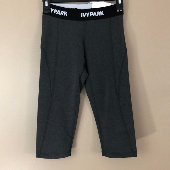 Ivy Park Legging - Picture 2 of 3